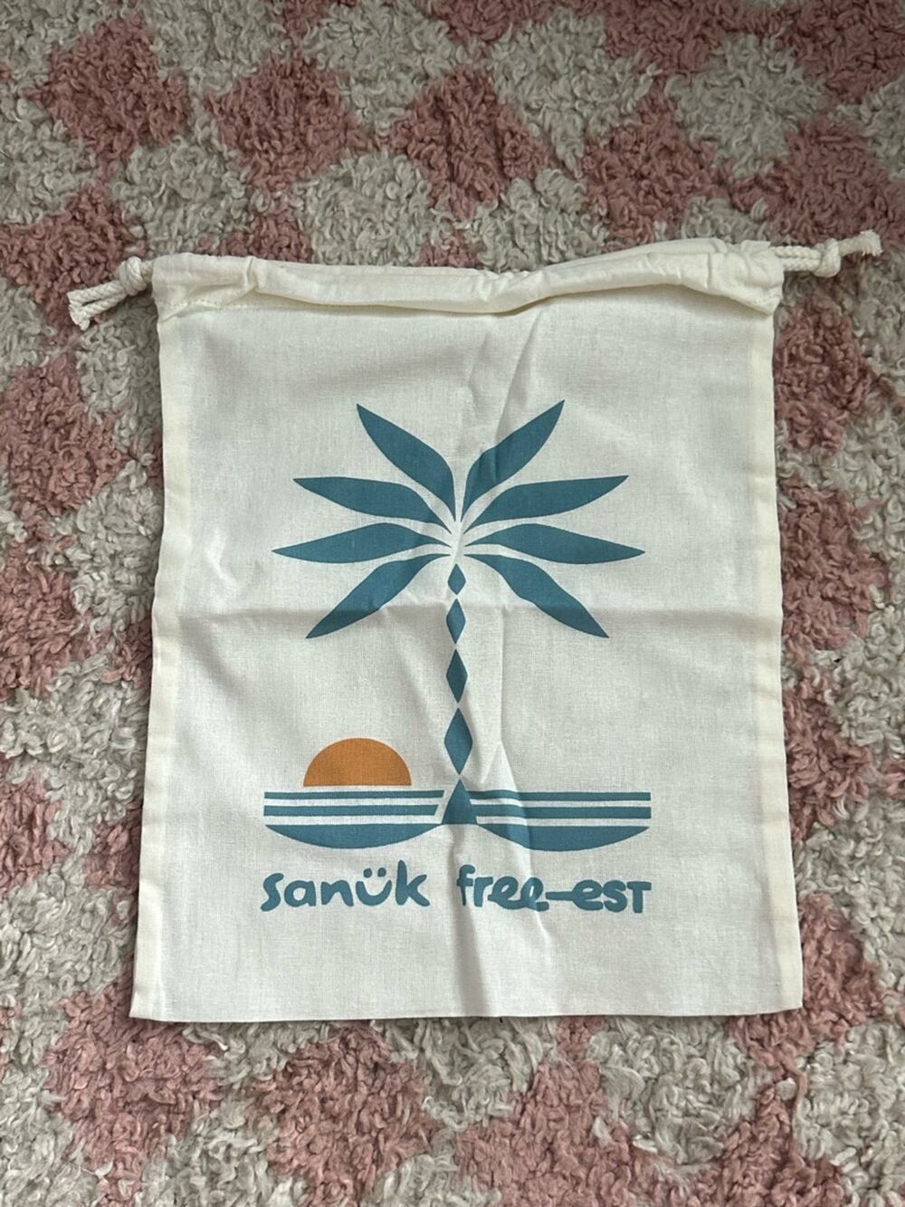 SANUK x Free People free-est Muslin Drawstring Dust Bag Travel Storage Pouch